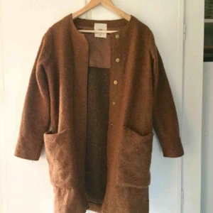  - Nice kappa från zara, använd bara ett fåtal gånger!