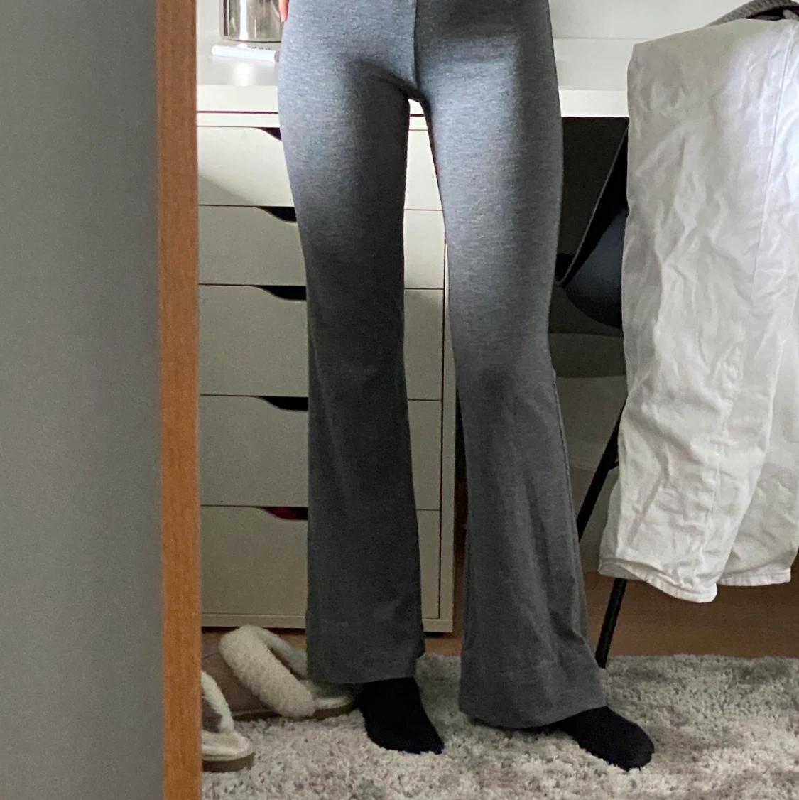 Grå mjukisbyxor - 90