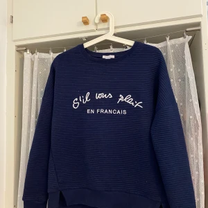 Tröja från Dubai  - Mörkblå str xs