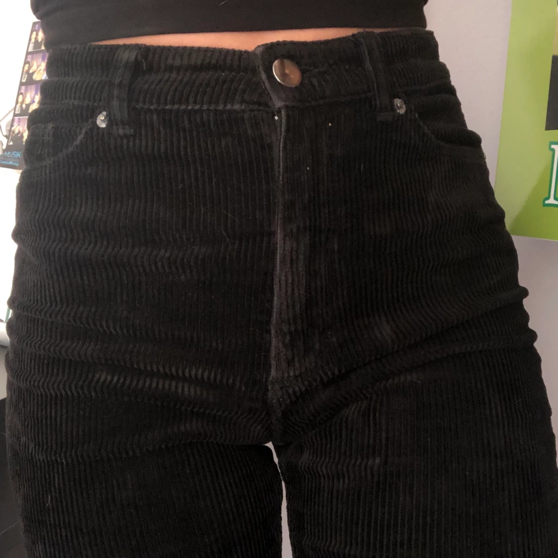 Svarta corduroy byxor - 91