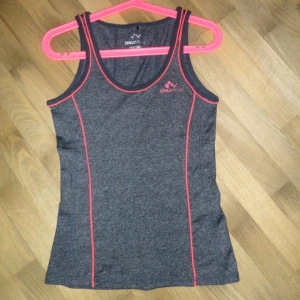  - Använd 2-3 gånger, som ny.