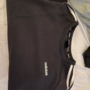 Adidas långärmad storlek M - Bra skick! 