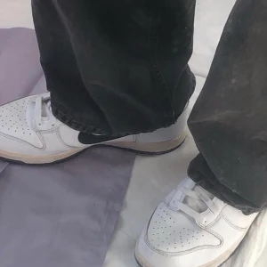 Nike dunks - Nike dunks, Bra skick i storlek 41 kan även passa större om man tar ut sulan