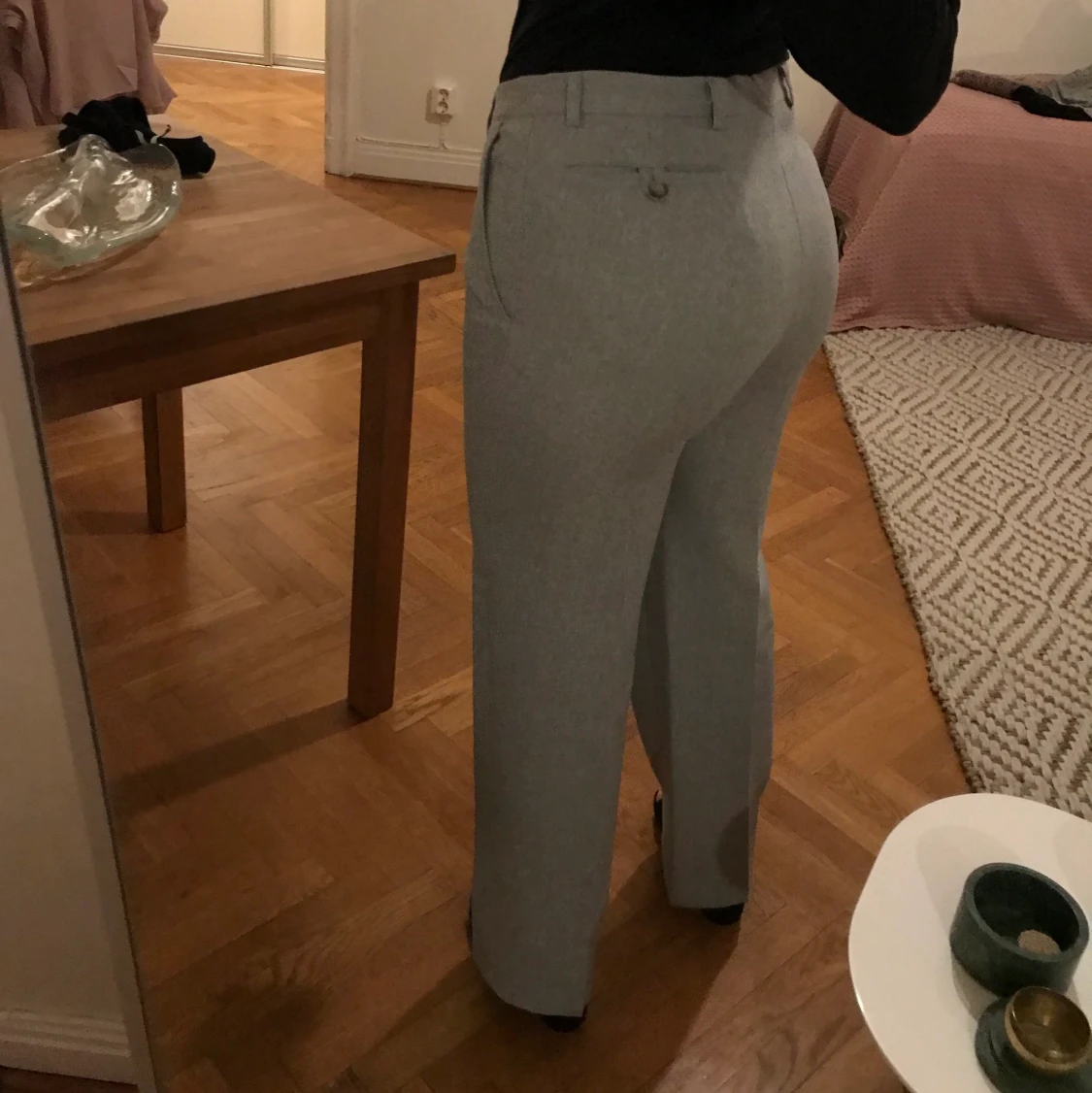 Skräddarsydda kostymbyxor