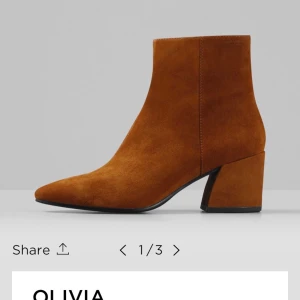 Boots - Ett par jätte fina skor med klack från vagabond och i väldigt bra skick! Nypris: 1300👍🏻