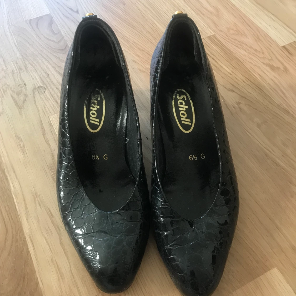 Scholl finskor glänsande svarta - 90