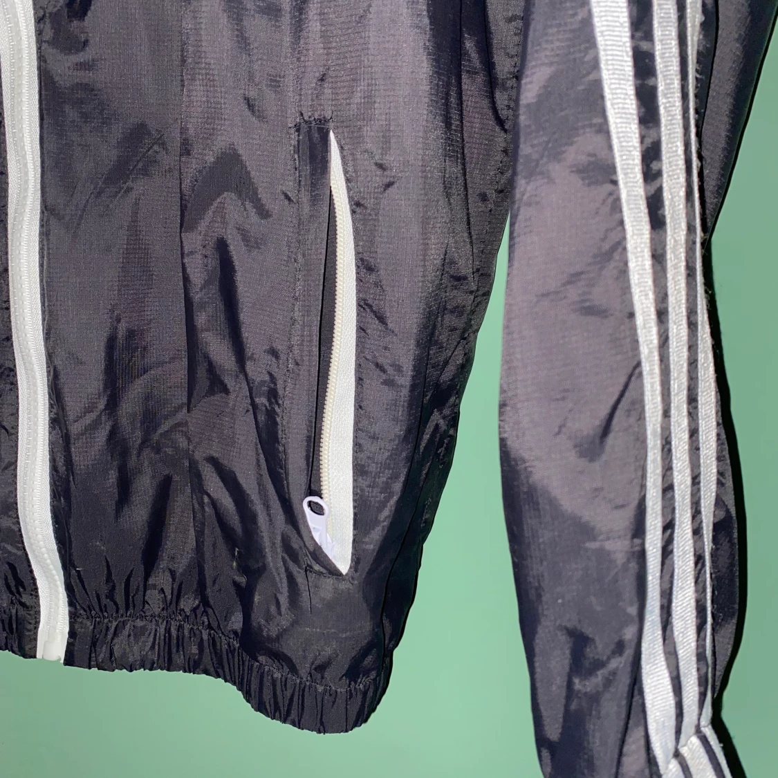 Adidas vindjacka  - 91