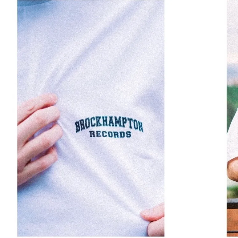 Säljer min vita brockhampton tröja, inköpt 2018 från deras hemsida och har endast blivit använd ett fåtal gånger sedan dess. Är i storlek S men passar M också. . T-shirts.