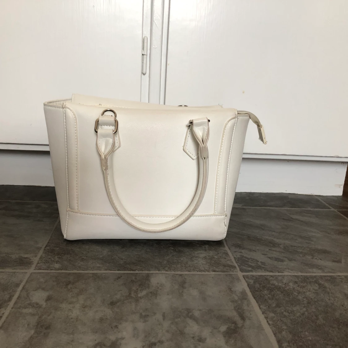 Vit handväska 