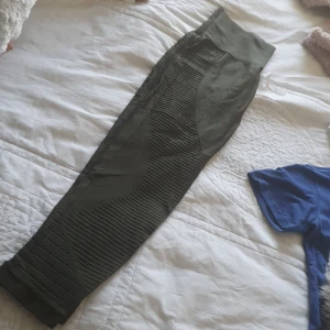 Träning leggings  - Oanvända storlek L 