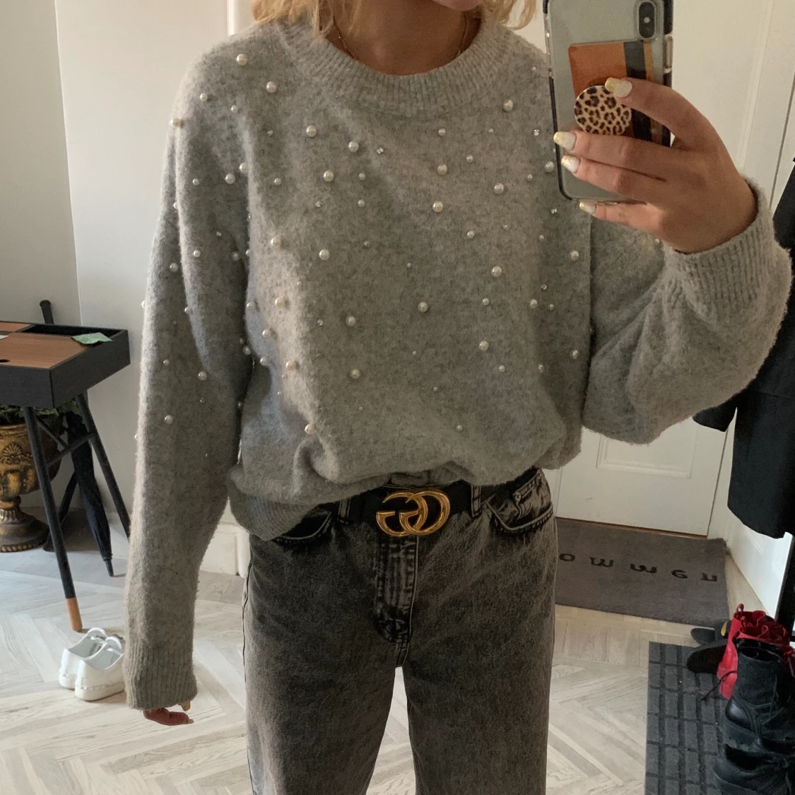 Tjocktröja med pärlor