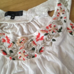 Somrig magtröja från bikbok - Somrig magtröja från bikbok