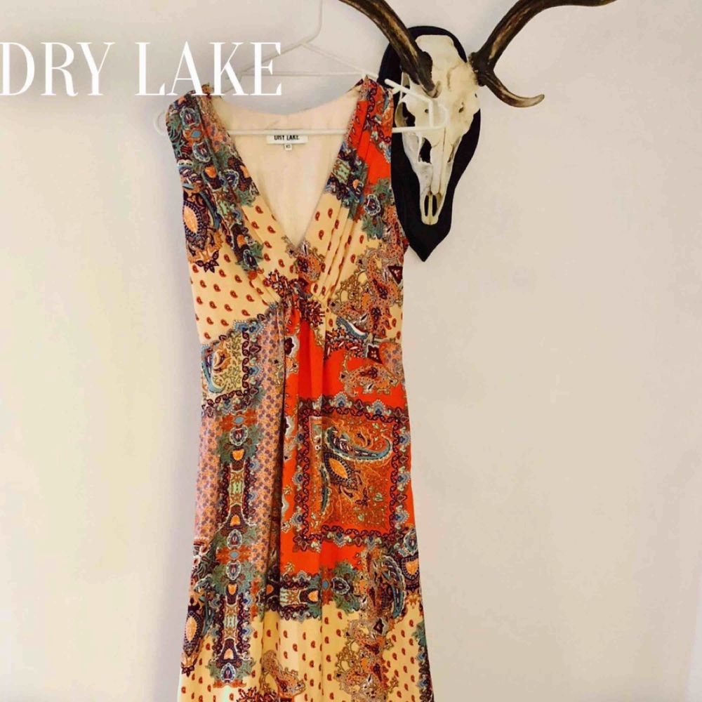 Dry lake, långklänning | Plick Second Hand