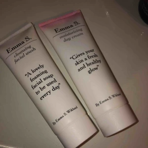  - Tvål & dagkräm från märket Emma S, sjukt bra produkter som passar perfekt till känslig hy! Varje tub är 50 ml och det är mycket produkt kvar 