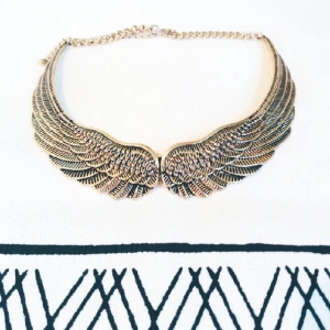  - Choker halsband från H&M