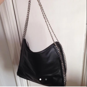  - Chainbag - HELT NY! Supersnygg! Nelly: 499kr