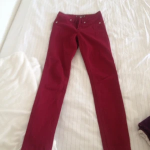  - Otroligt sköna jeans från Carlings. XS. Använda en gång. Nypriset var 899. 
Supersköna som inte finns kvar att köpa längre 