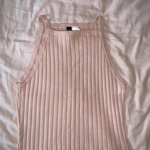 Fint ljusrost linne💕 - ljusrosa linne med mjukt material som passar fint i sommar💕