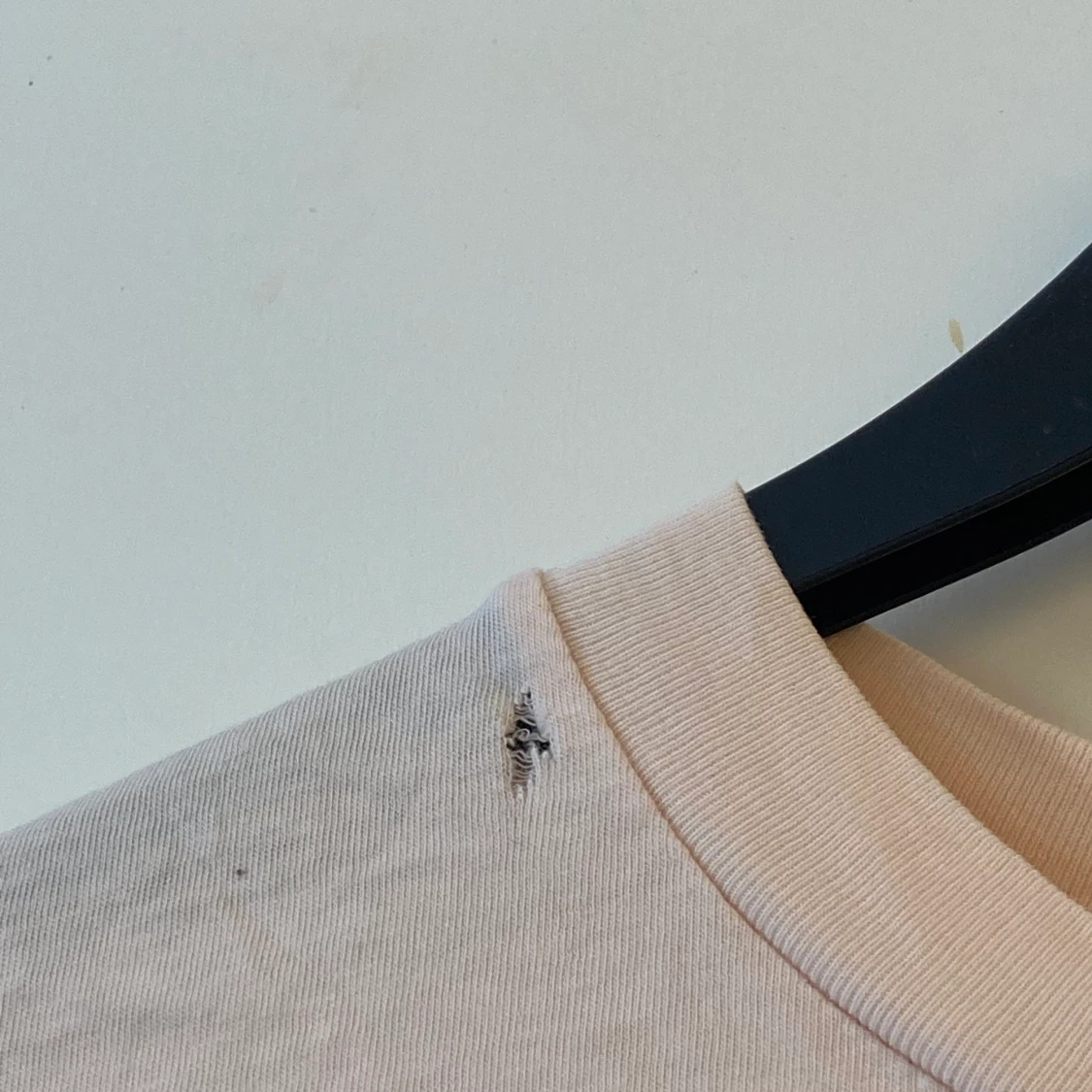 Ljusrosa top från Weekday  - 91