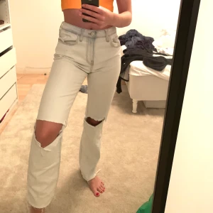 jeans från zara - storlek 38 bra skick , 