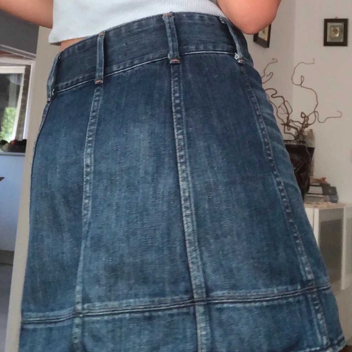 Fin jeanskjol från A&F - 90