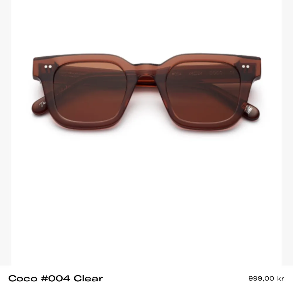 Nya klassiska solglasögon från Chimieyewear. I nyskick med tillhörande case, rengöringstrasa osv. Glaset är i clear och modellen är 004 i färgen Coco. Säljer för 550 kr inklusive frakt 👏🏼👏🏼. Accessoarer.