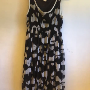 Klänning  - Endast provad