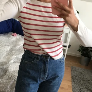 Dolce&Gabbana - Dolce&gabbana tröja. Bra kvalitet. ❤️🤍❤️