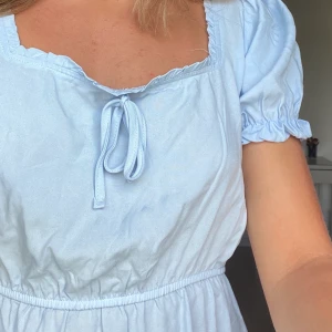 Klänning Nakd - Klänning från Nakd i storlek S✨  200kr+frakt🌸