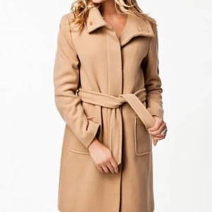 Kappa Filippa K  - Esther belt coat från Filippa k 