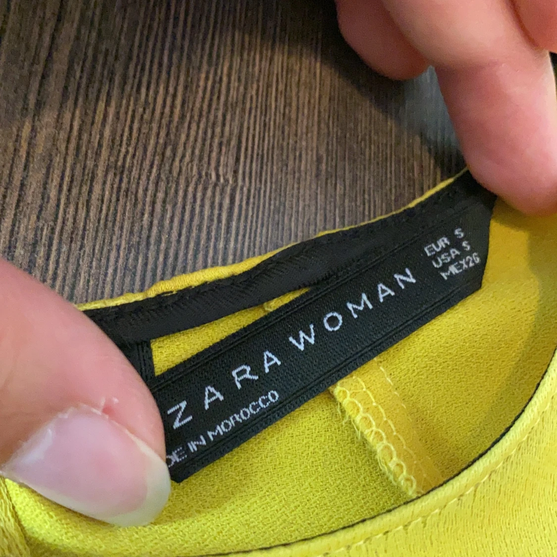 Senapsgul blus från zara strl S - 91