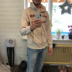 Hollister hoodie  - Skön hoodie från hollister 