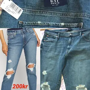 Helt nya. 33/16 gap tulpan girlfriend jeans kostar 499kr på zalando säljer för 200kr