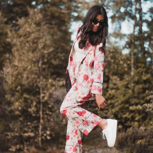 Ginatricot byxor - Kostymbyxor från Gina i stl 34, finns matchande kavaj!