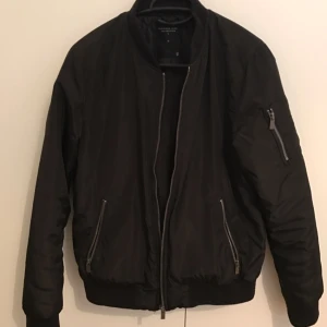  - Bomberjacka, lager 157 storlek S 