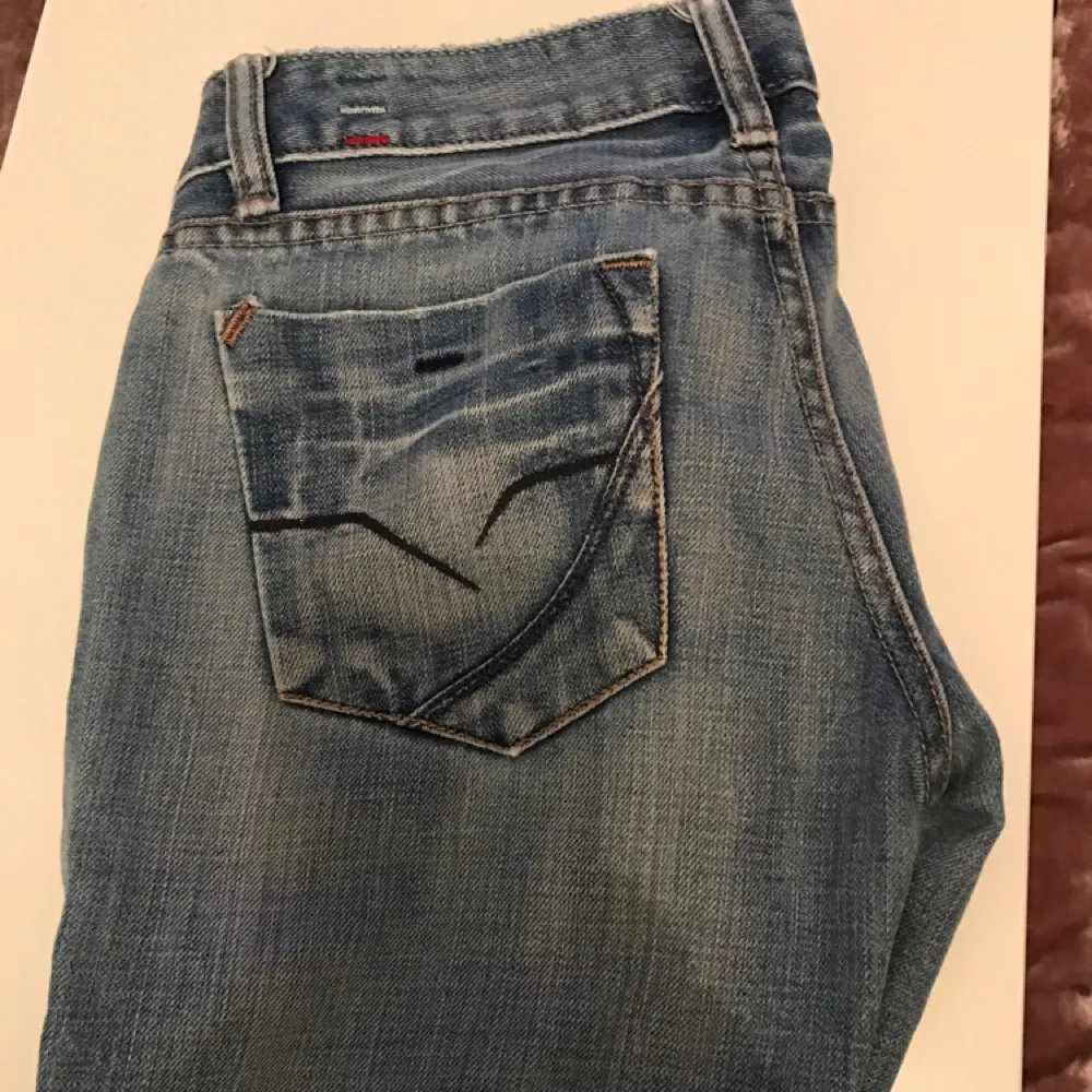 Diesel jeans boot cut. Jeans & Byxor.