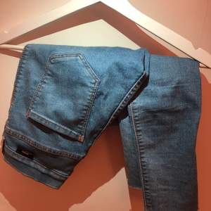 Ljusblåa Jeans från Dr Denim stl S