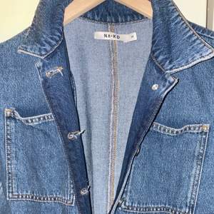 Jeans jumpsuit från NAKD använd fåtal ggr, bra skick