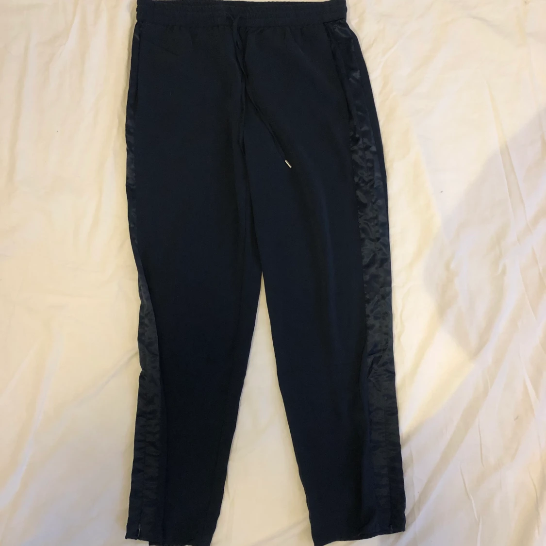 Mörkblå kostymbyxor