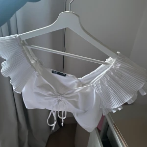Topp - Superfin top från zara, använd en gång 