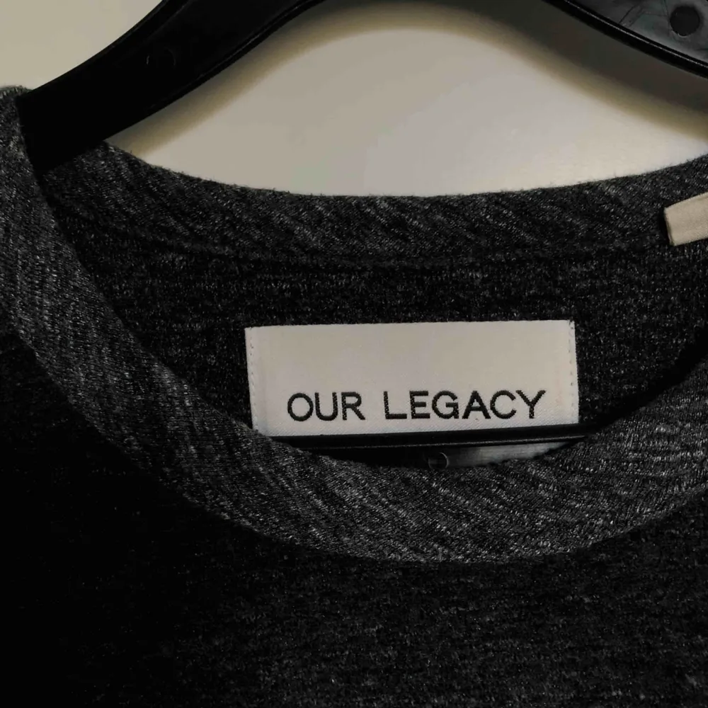 Our legacy t-shirt i typ ”handdukstyg” nypris 1400. T-shirts.
