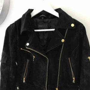  - Mockajacka i storlek XS. Frakt tillkommer