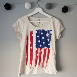  - T-shirt från Newyorker