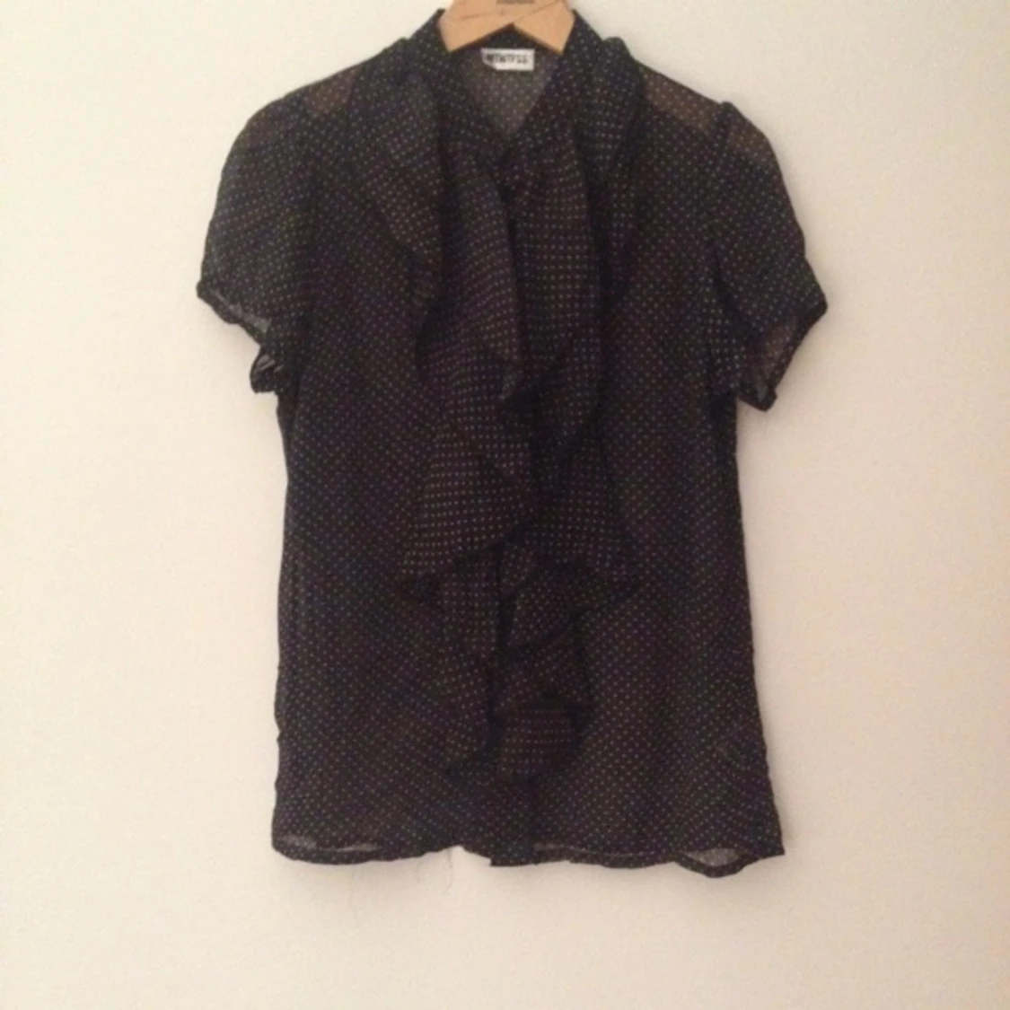 Otroligt söt volangblus!