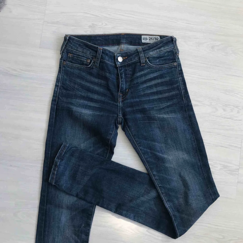 Jeans från Crocker i modellen ”PEP! SKINNY” 🌟🌟 väldigt fint skick! Frakt tillkommer. Jeans & Byxor.