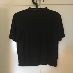  - T-shirt topp