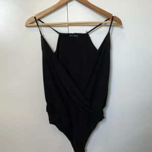 - En finare body blus från zara. 