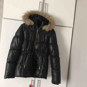  - Använde den under 2016-2017, den bara hänger i garderoben utan användning 