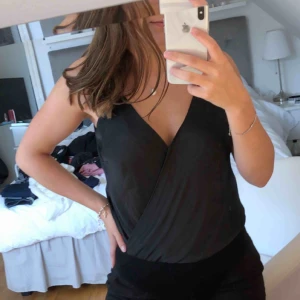  - V-ringad body, aldrig använd