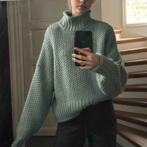  - Mysigt material som inte alls sticks, använt mycket men det är absolut inget fel med skicket